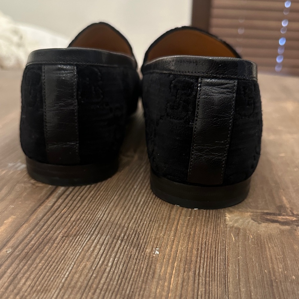 Gucci Black Loafers with Gold Horsebit - Picture 9 of 9